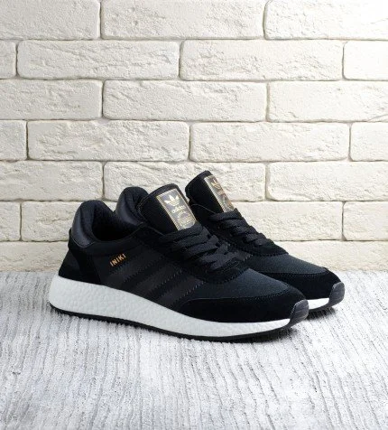 Adidas Iniki black white