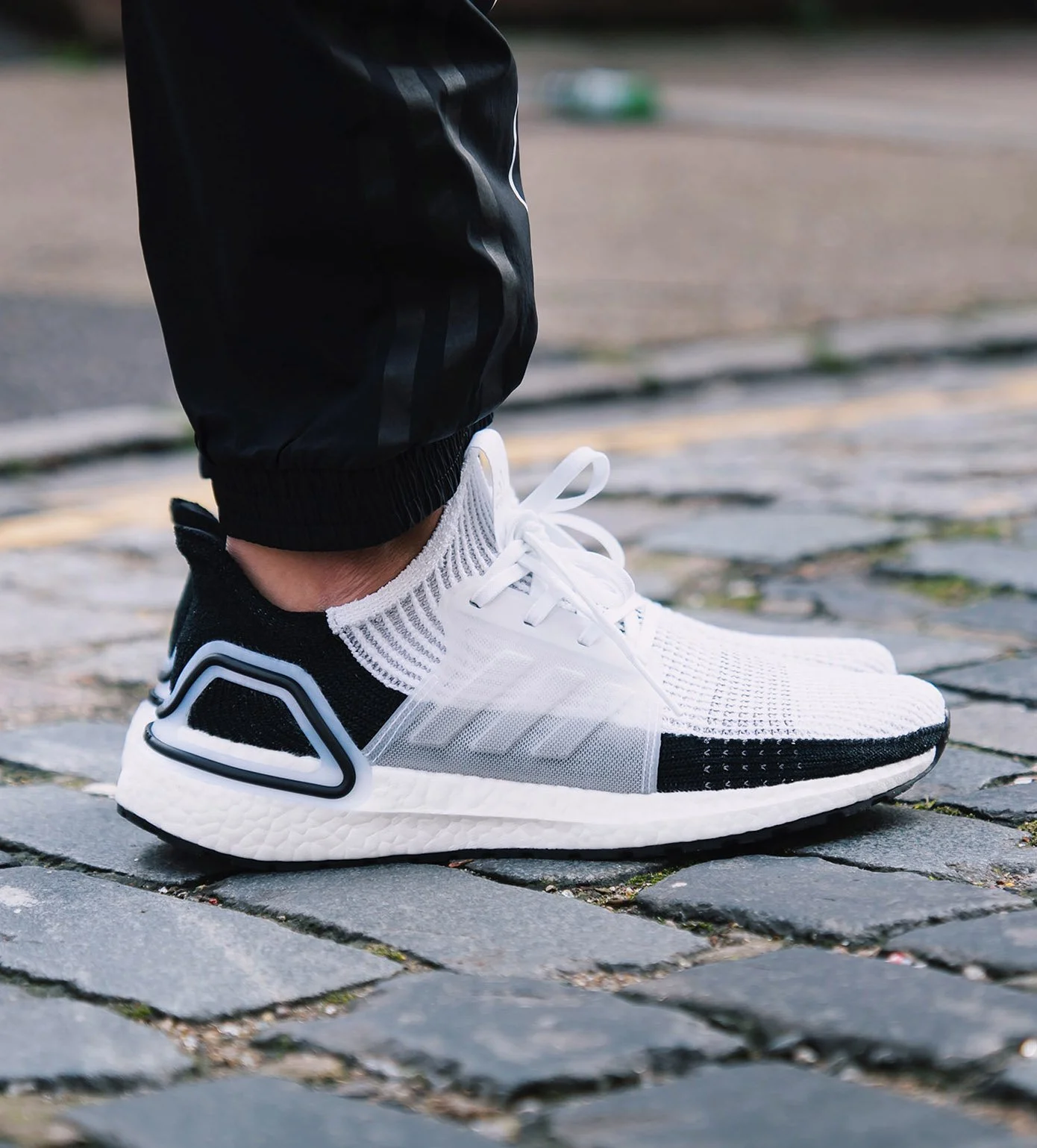 Adidas Ultraboost 19 white black