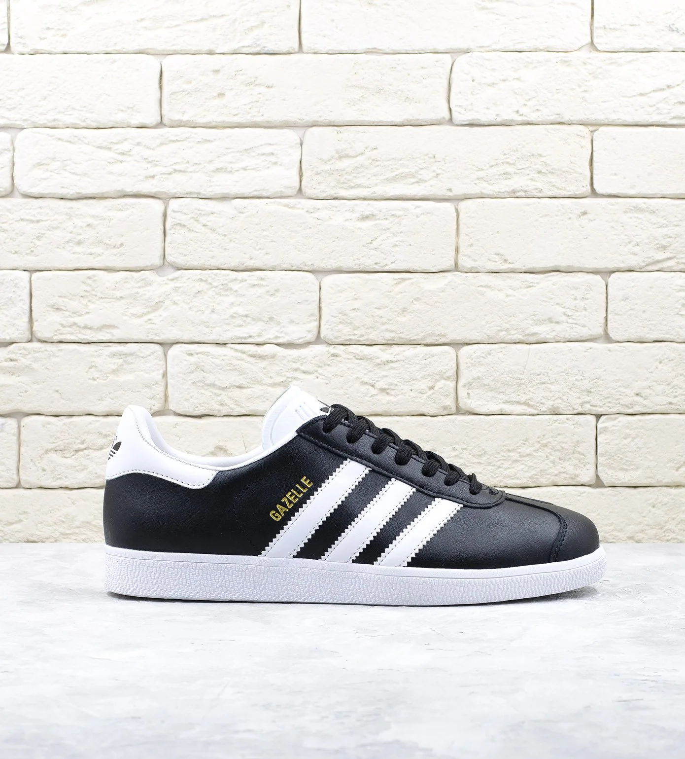All black cheap leather gazelle