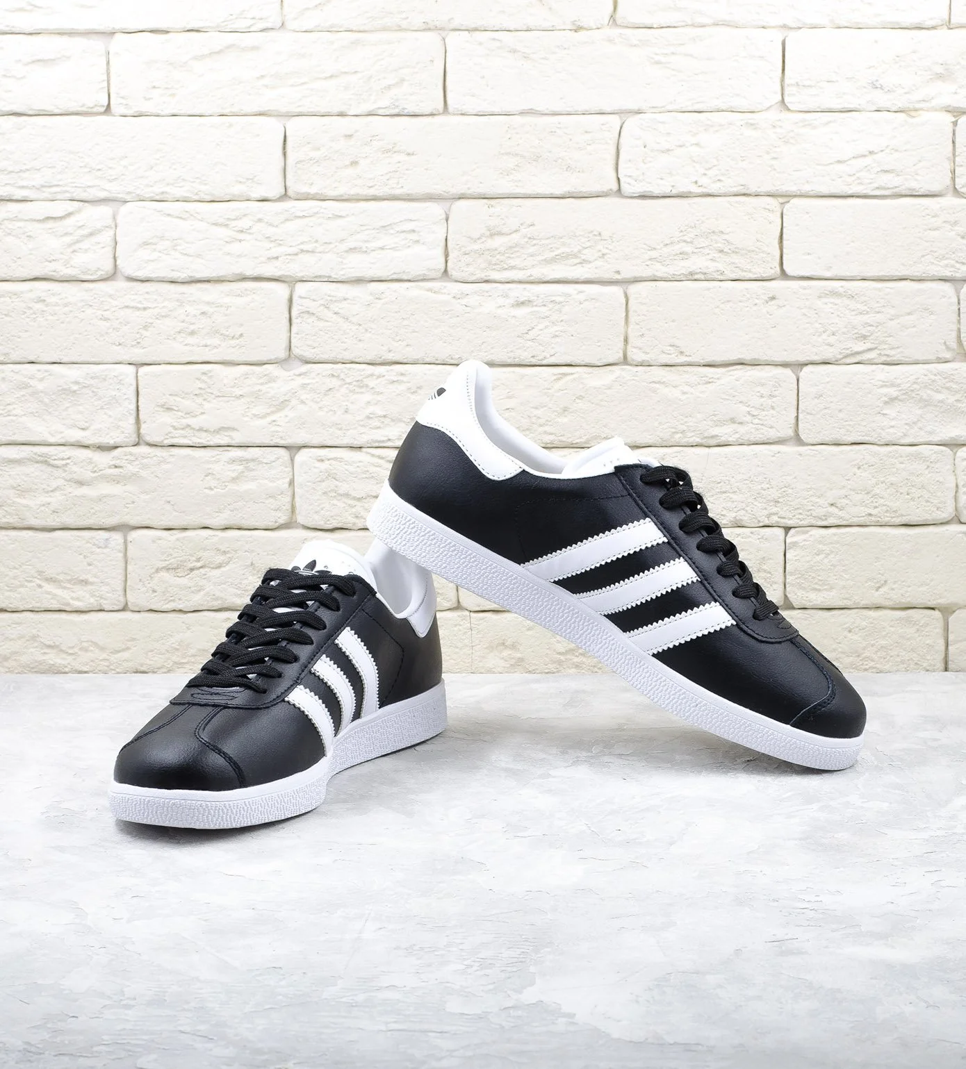 Adidas gazelle leather hotsell