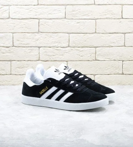 Adidas Gazelle suede black