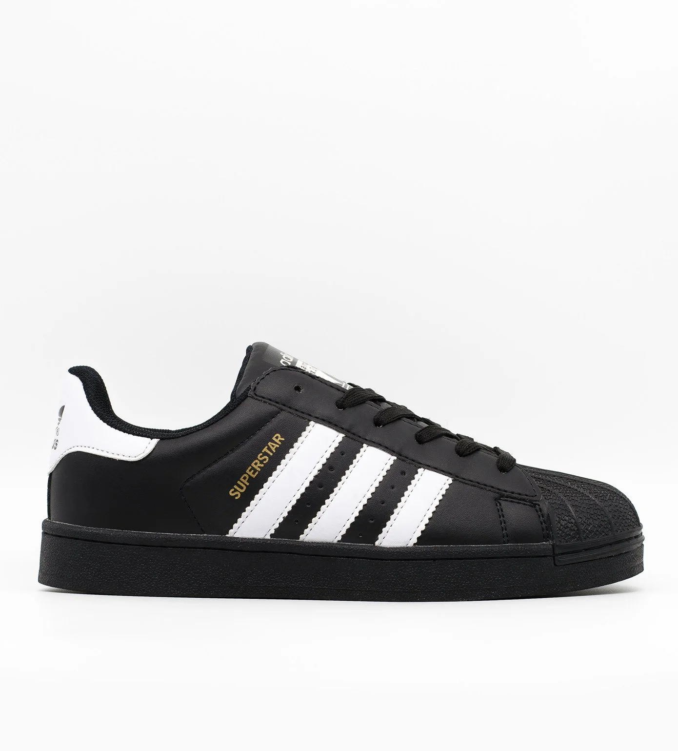 White adidas trainers superstar top