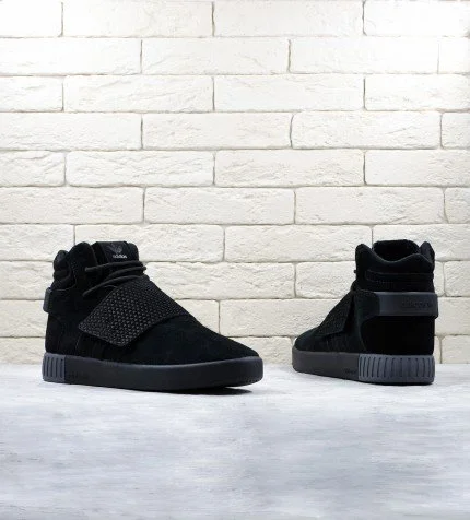 Sneakers adidas tubular hotsell