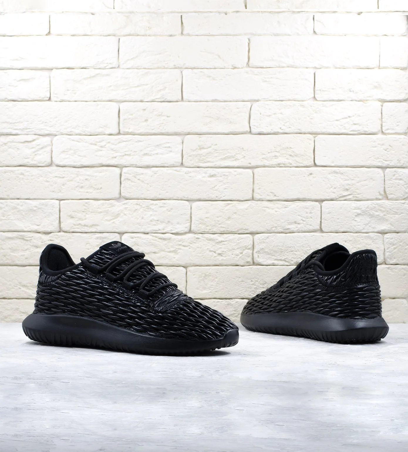 Tubular shadow triple white on sale