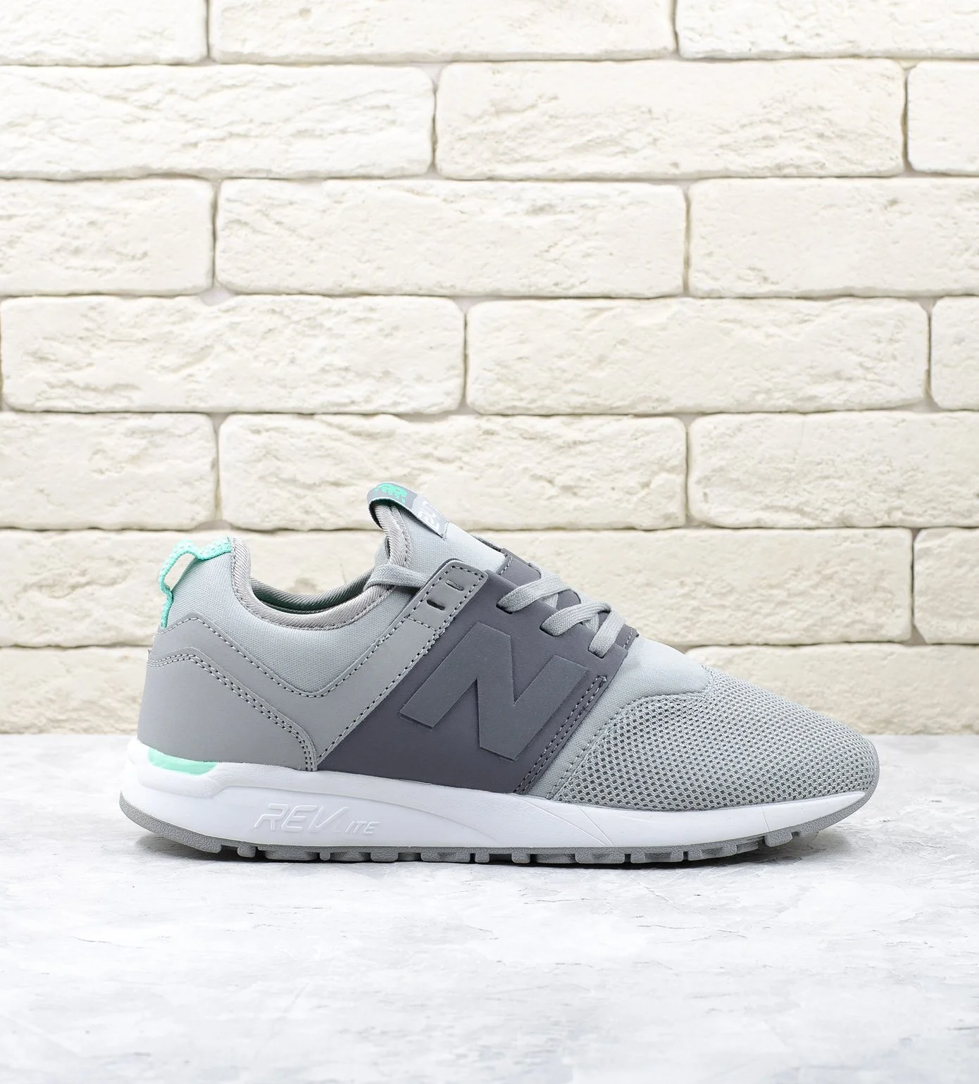 New balance 247 classic grey clearance