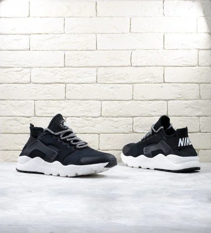 Nike huarache ultra high top discount