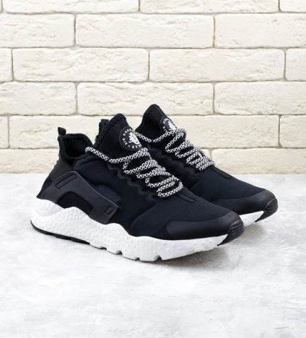 Nike Huarache Ultra black