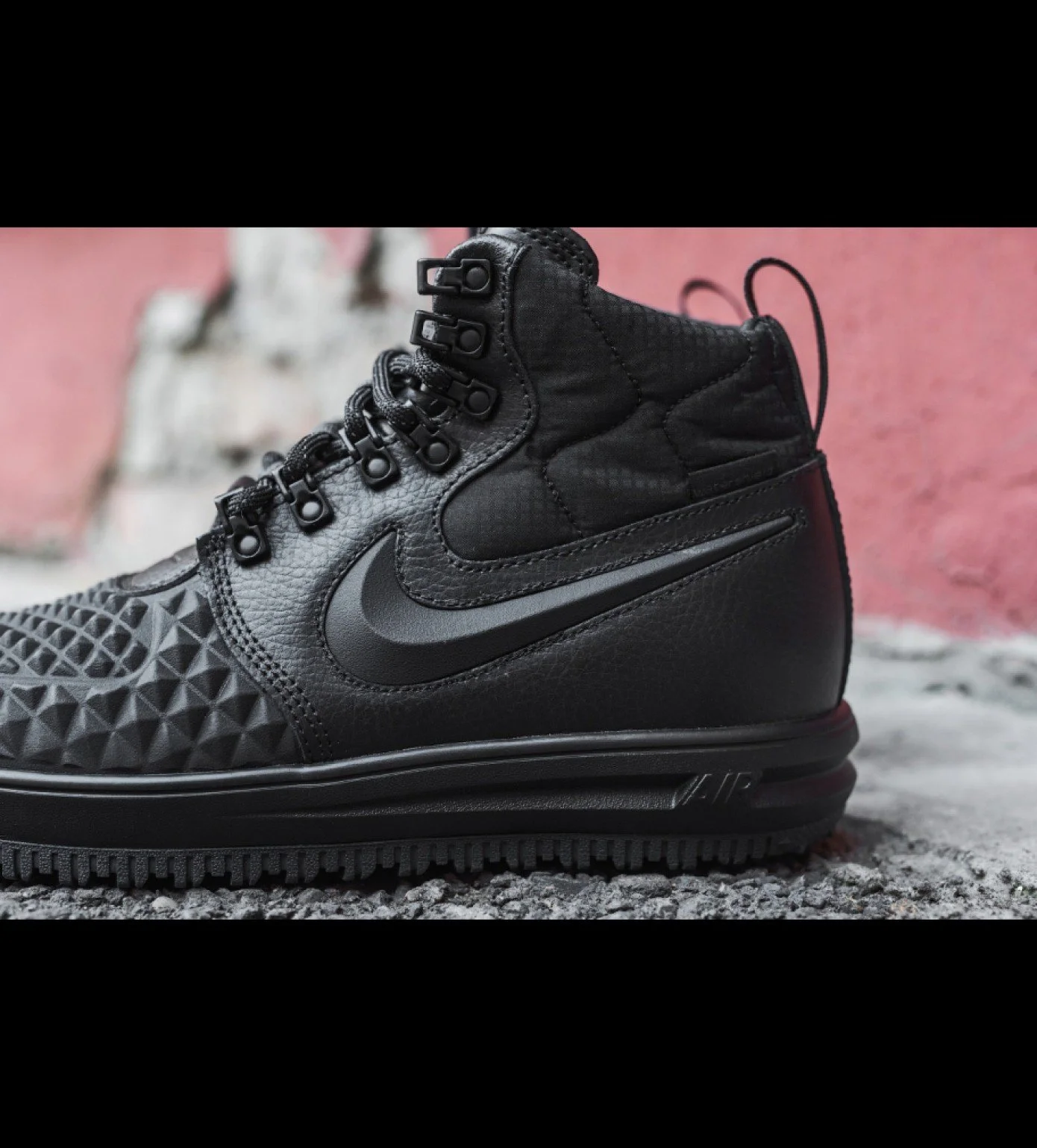 Nike LUNAR FORCE 1 DUCKBOOT black