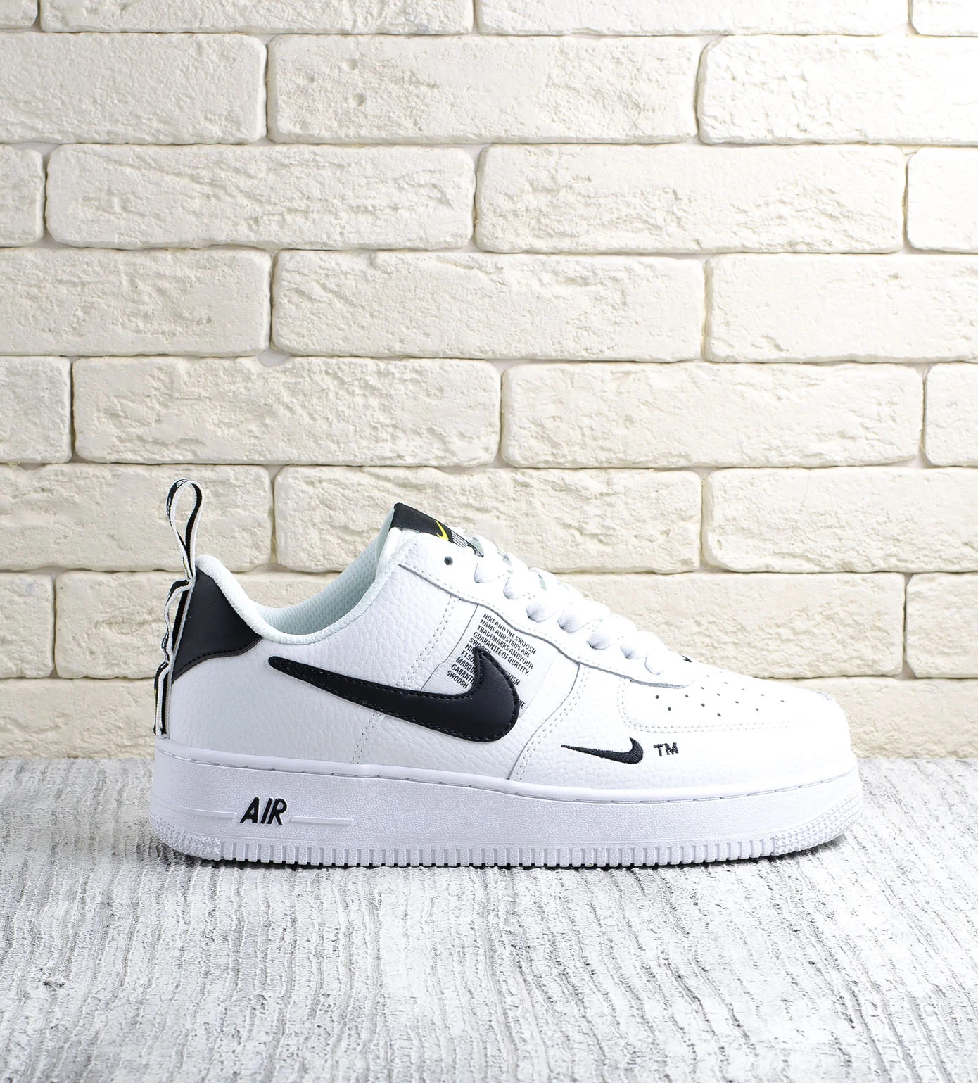 Nike Air Force 1 07 Lv8 Utility