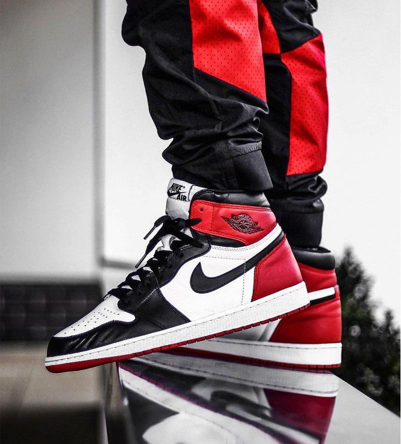 Nike Air Jordan Retro 1 Black Toe Nike Air Jordan Retro 1 Black Toe