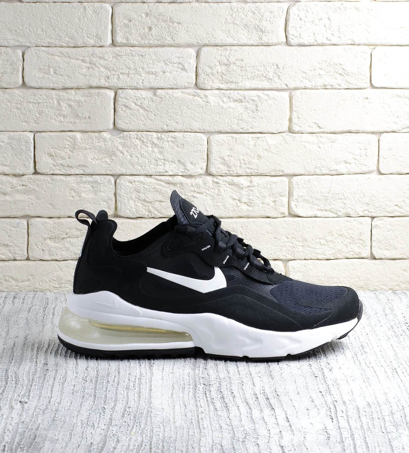 Nike air max top react 270 black