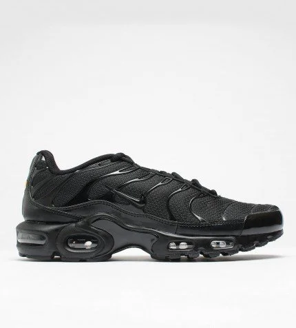 Nike tn's all black mens shop