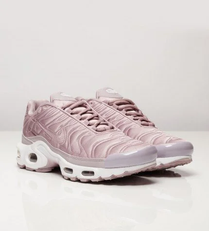 Nike TN Plus SE Pink