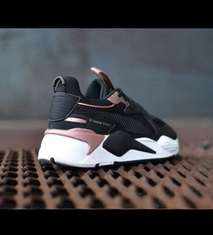 Black rose sales gold puma shoes