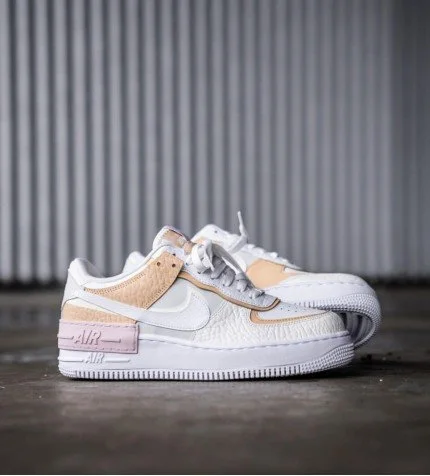 Nike air force 1 2025 shadow spruce aura (w)