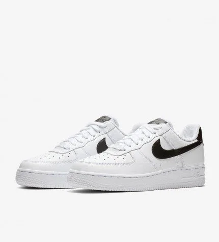 Nike air force 2025 1 white black