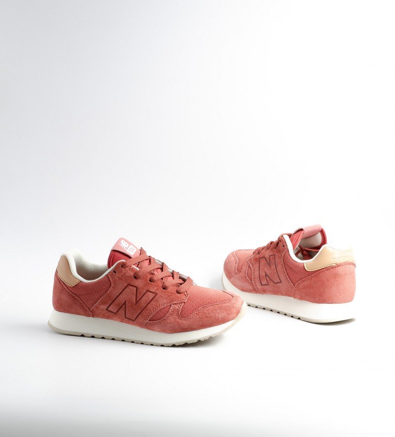 New Balance 520 Coral