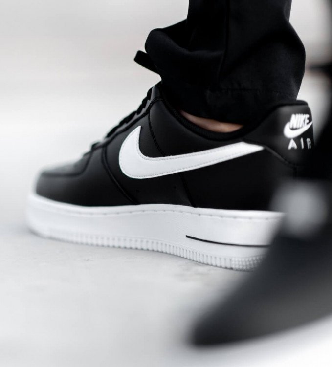 Nike Air Force 1 Black-White