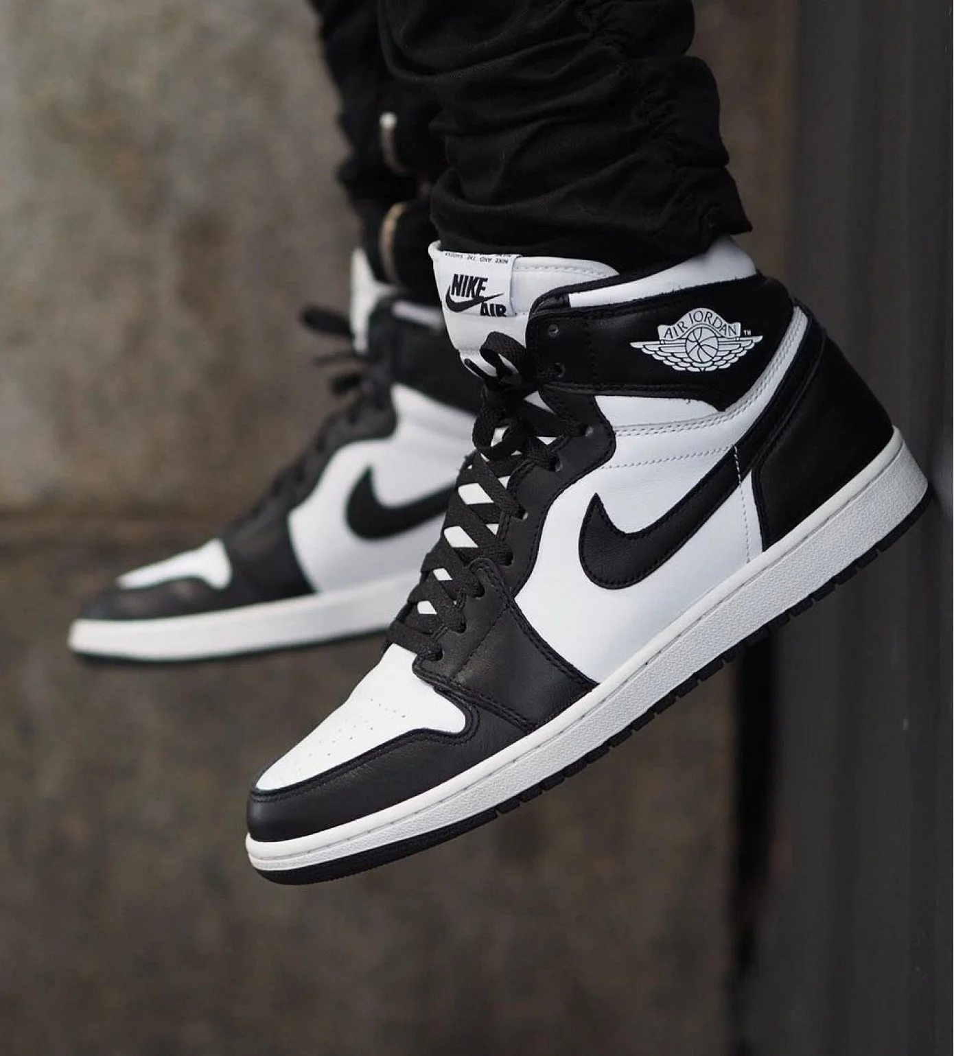 nike air jordan 1 black white and grey