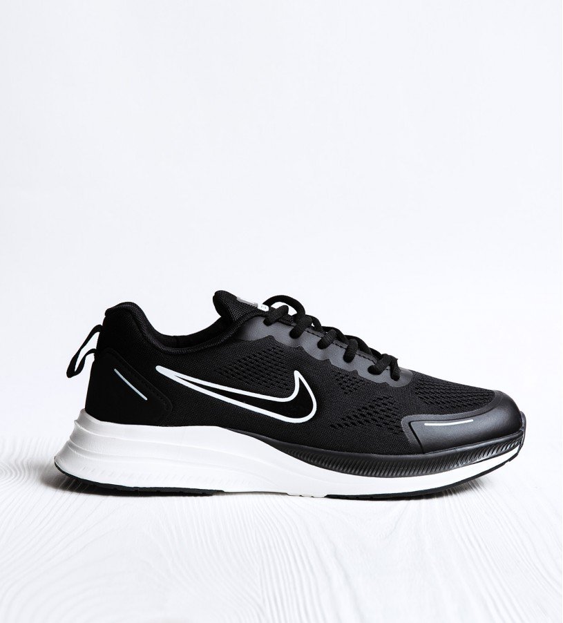 Nike Zoom Vomero Black-white Nike Zoom Vomero Black-white