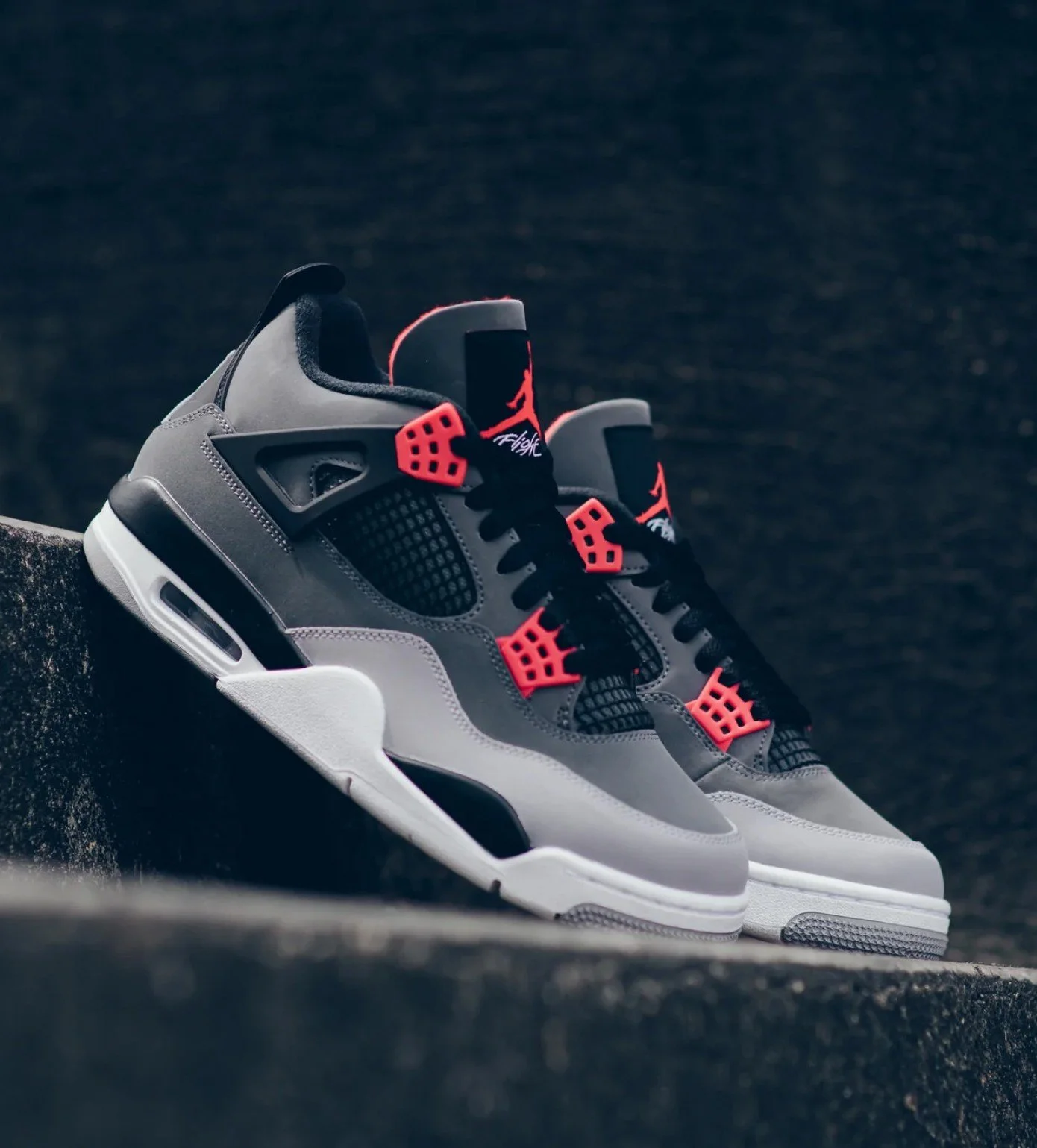 Infrared hot sale 1 jordan