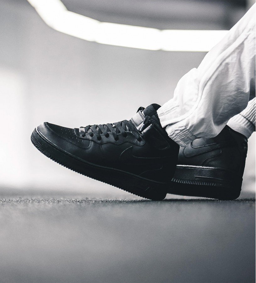 Nike Air Force 1 Mid 07 All Black Nike Air Force 1 Mid 07 All Black