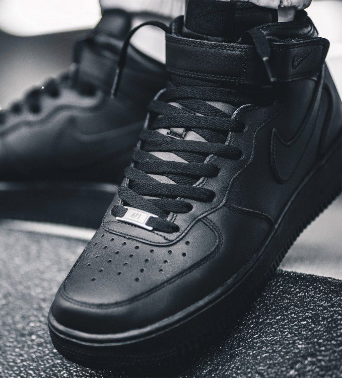 Nike Air Force 1 Mid 07 All Black