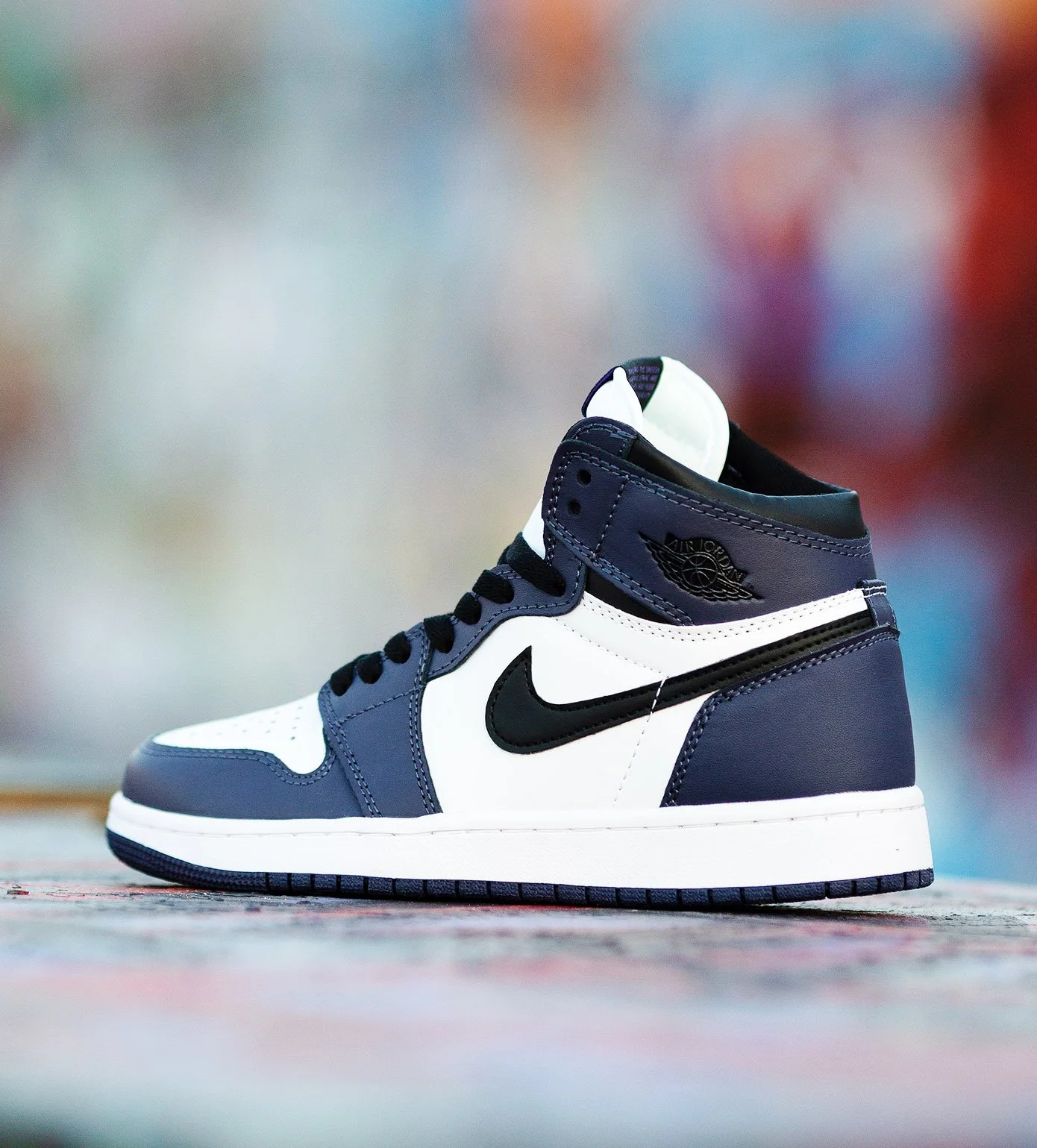 Nike air jordan 1 mid obsidian purple best sale