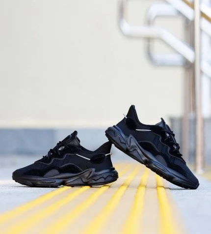 Adidas ozweego hot sale core black