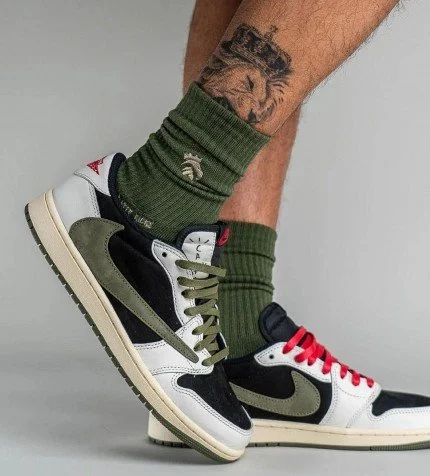 Nike Jordan 1 Travis Scott Olive