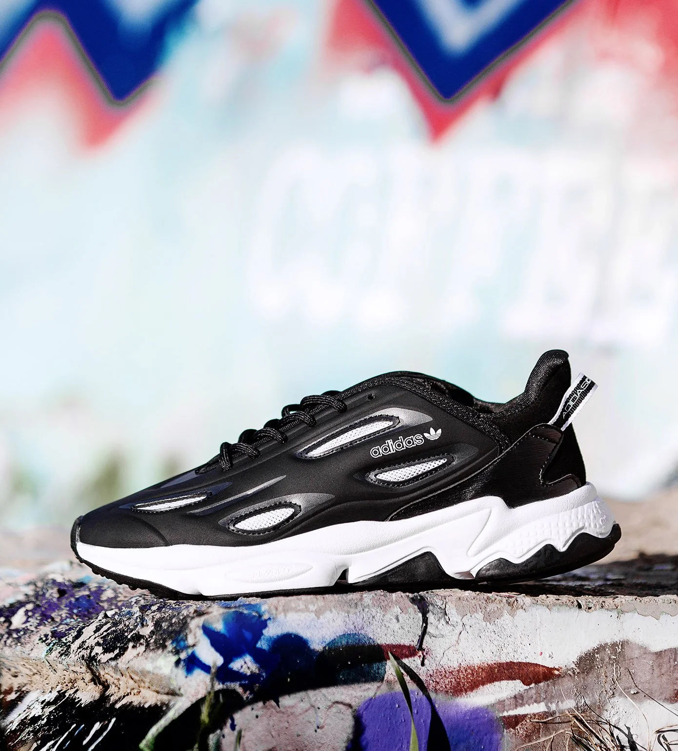 Кроссовки Adidas Ozweego Celox Black-White купить в Краснодаре