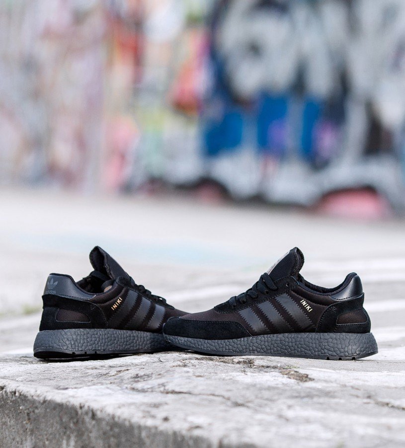 Adidas Iniki All Black