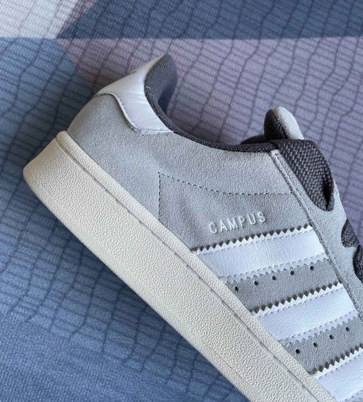 Adidas campus light outlet grey