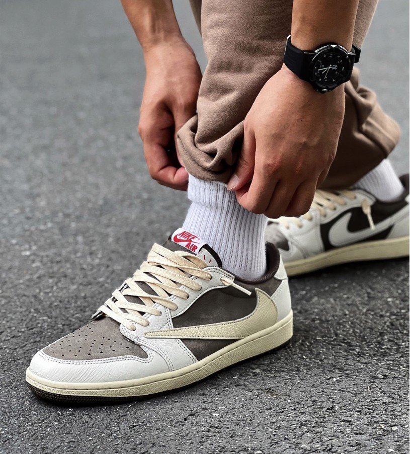 Nike Jordan 1 Low Travis Scott Reverse Mocha Nike Jordan 1 Low Travis Scott Reverse Mocha