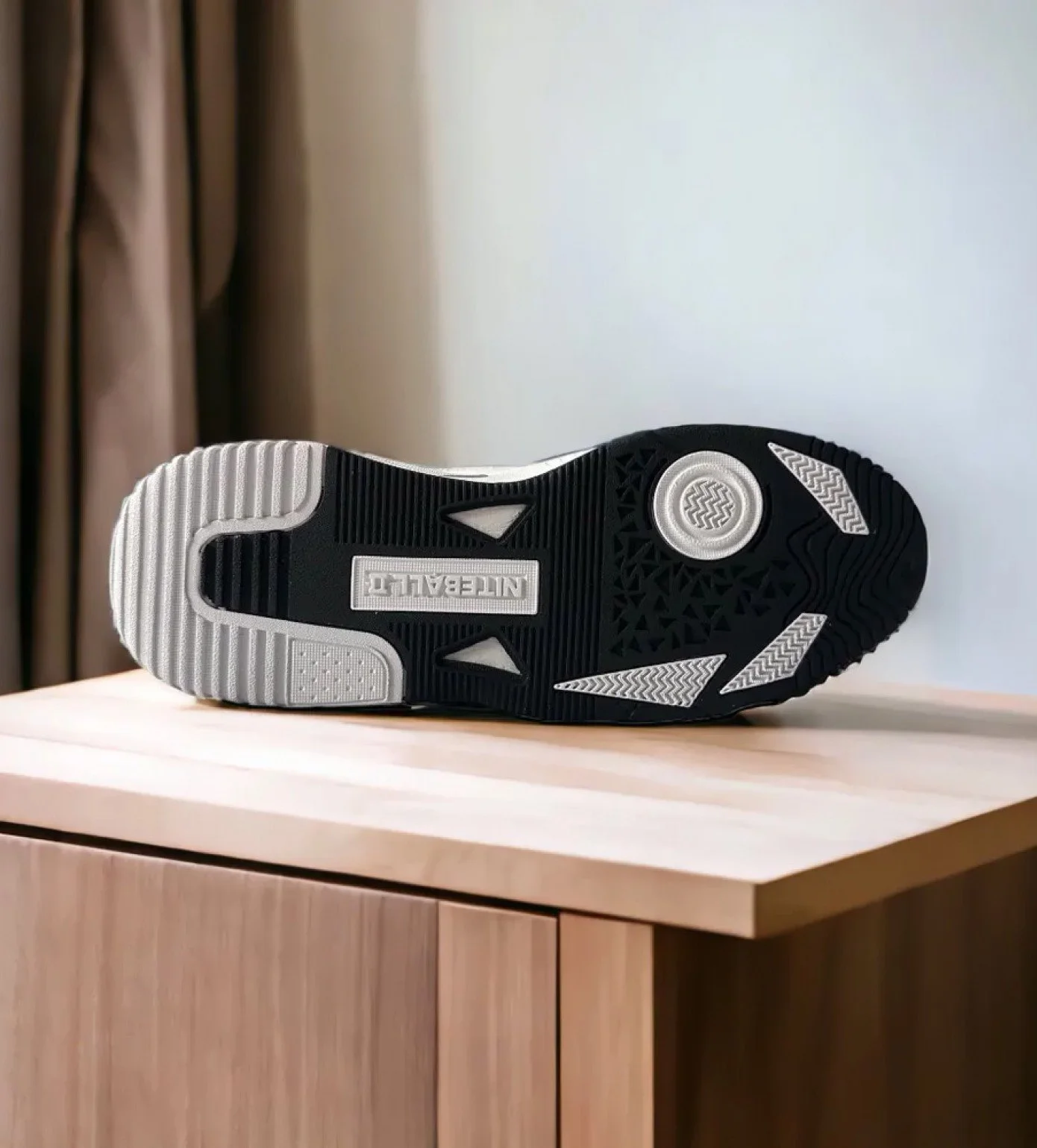 Кроссовки Adidas NiteBall 2 White-Black купить в Краснодаре