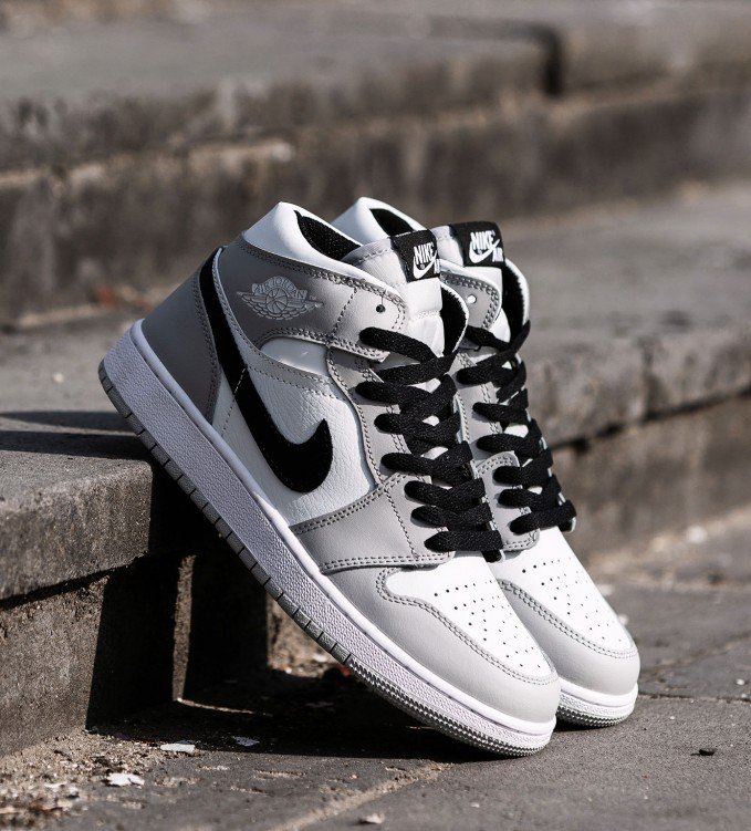 Nike Jordan 1 High Light Gray