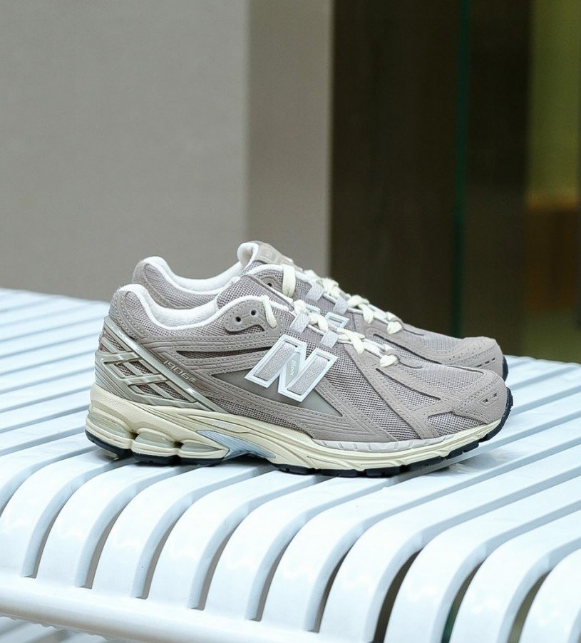 New Balance 1906R Beige Cream