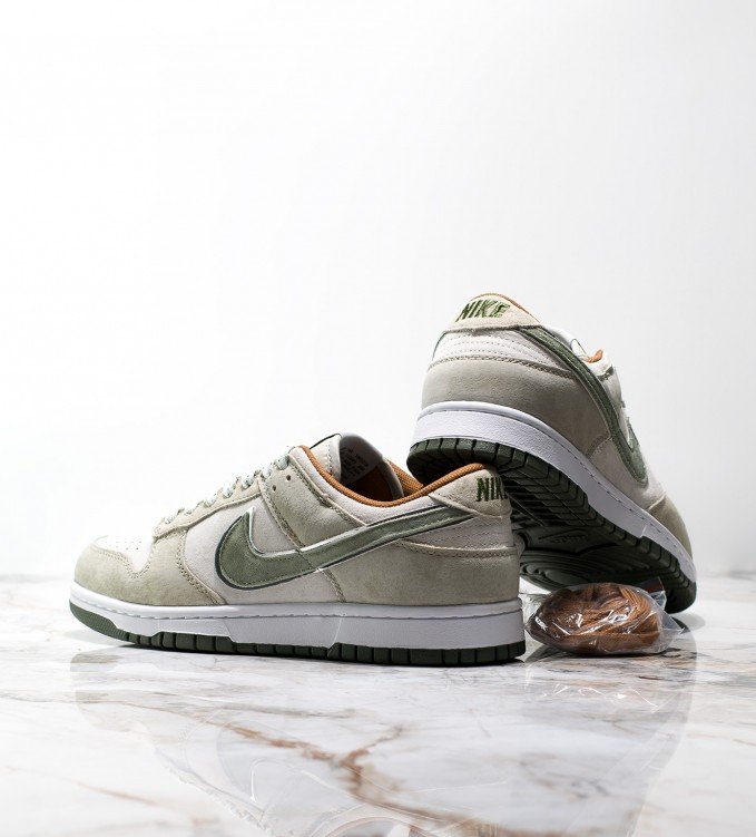 Nike SB Dunk Low Beige-Green