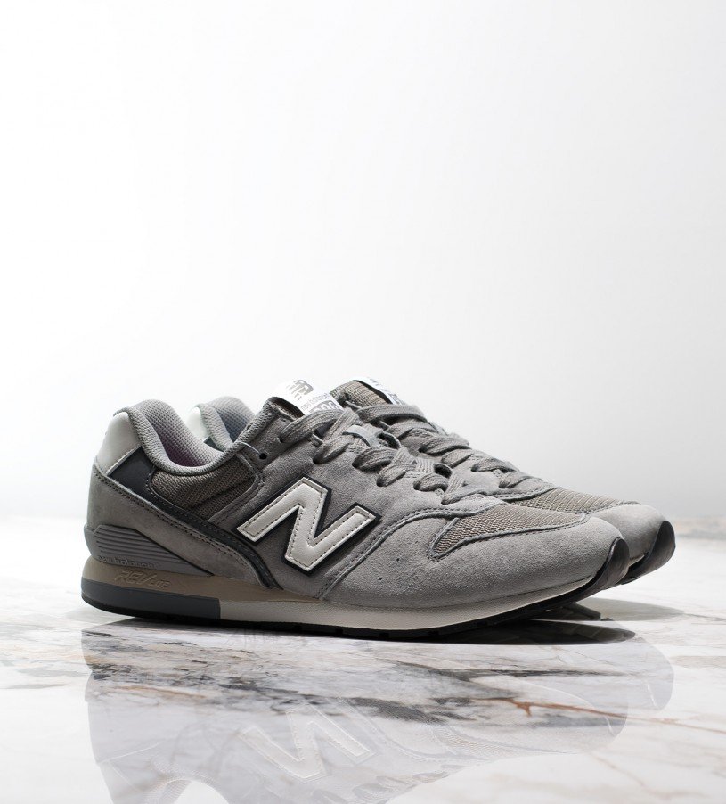 New Balance 996 Light Gray