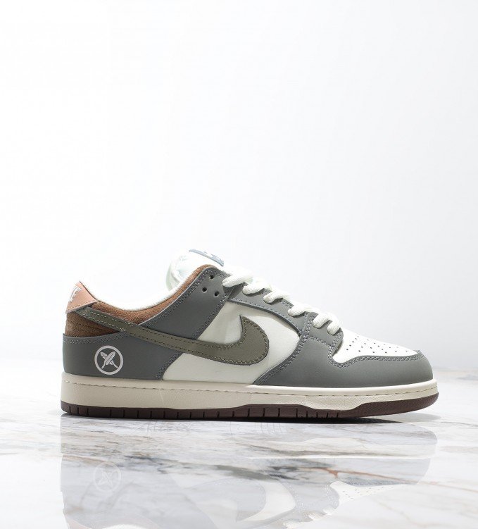 Nike SB Dunk Low Grey-Brown