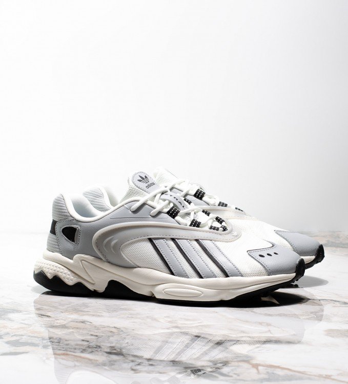 Adidas Oztral White