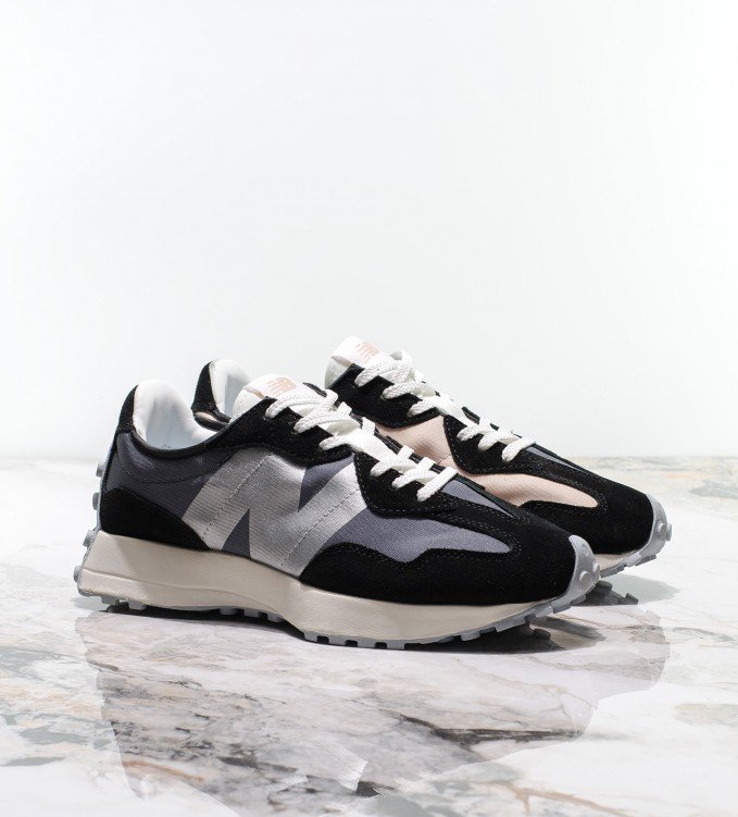 New Balance 327 Black-Chrome