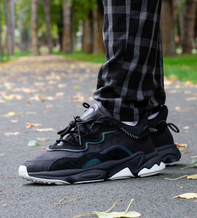 Adidas Ozweego Black-Glow