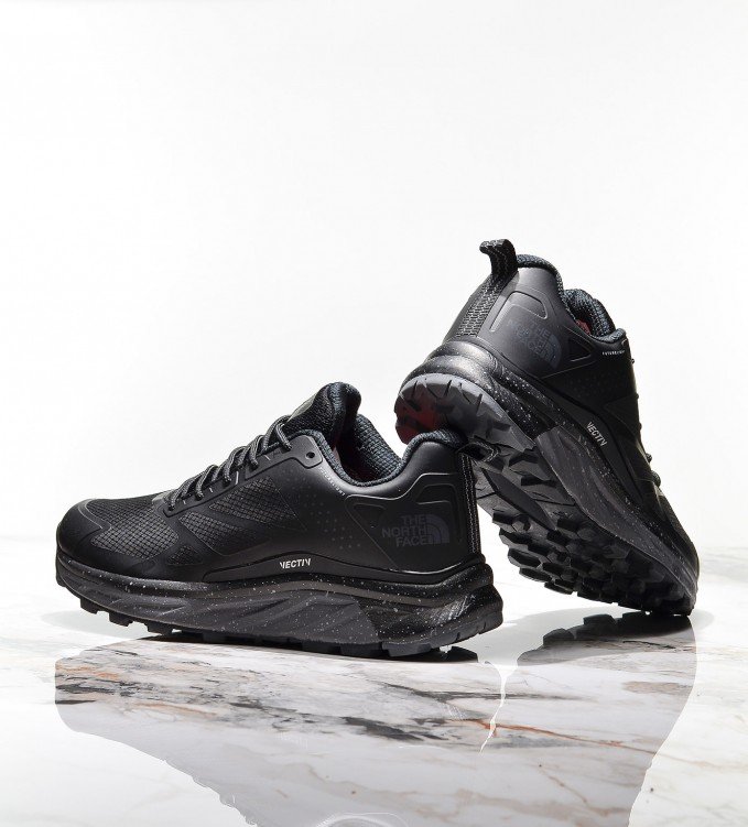 The North Face Vectiv Black Winter