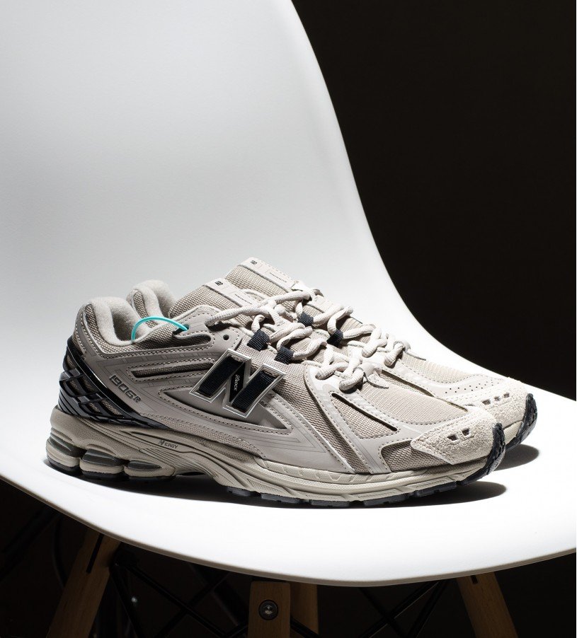 New Balance 1906R Greige Premium
