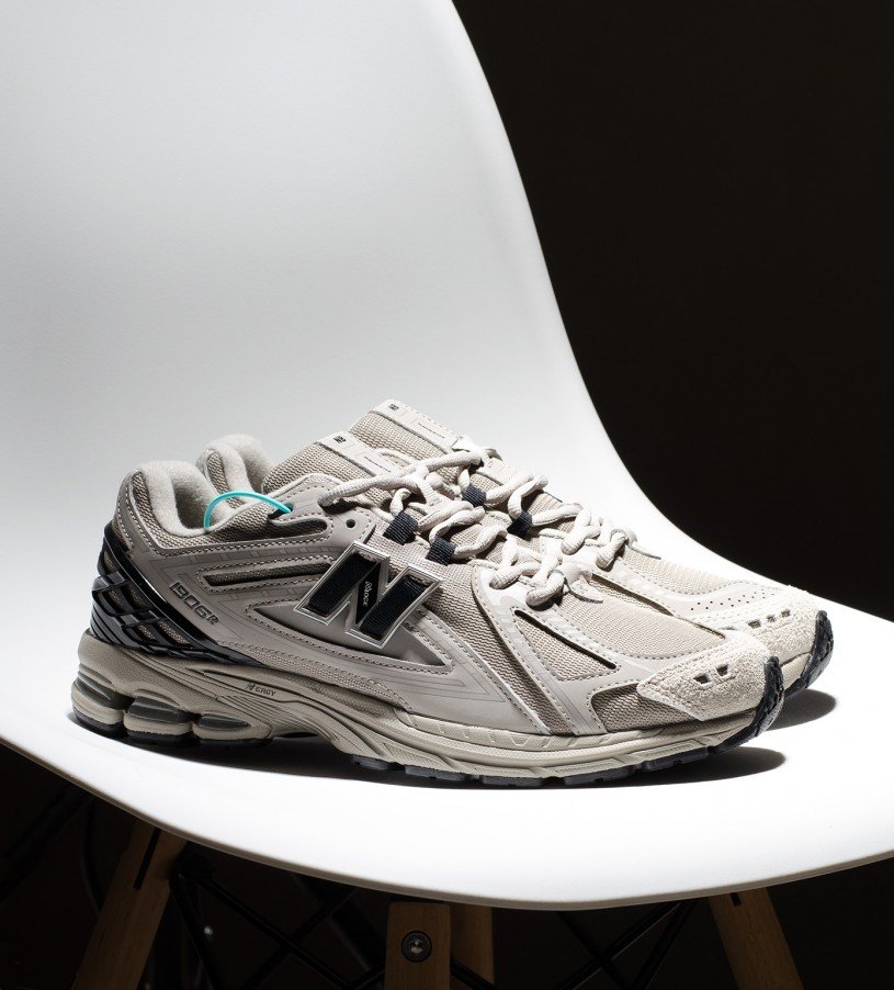 New Balance 1906R Greige Premium