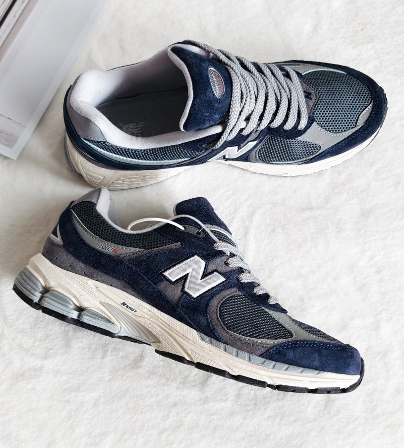 New Balance 2002R Midnight Navy New Balance 2002R Midnight Navy