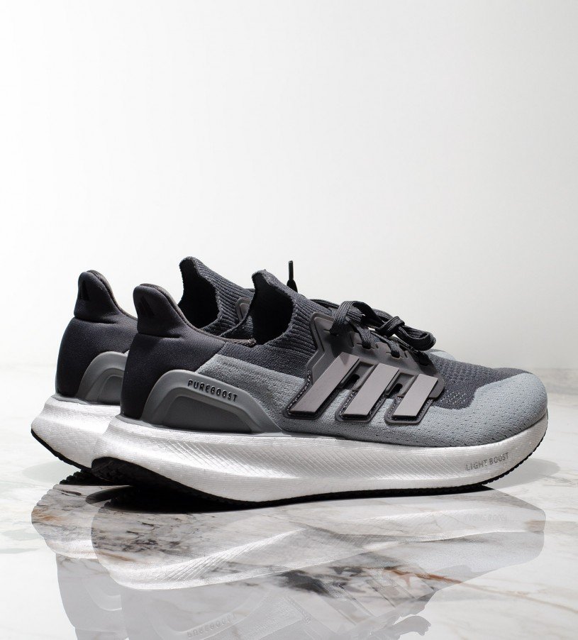 Adidas Ultraboost 5 Grey