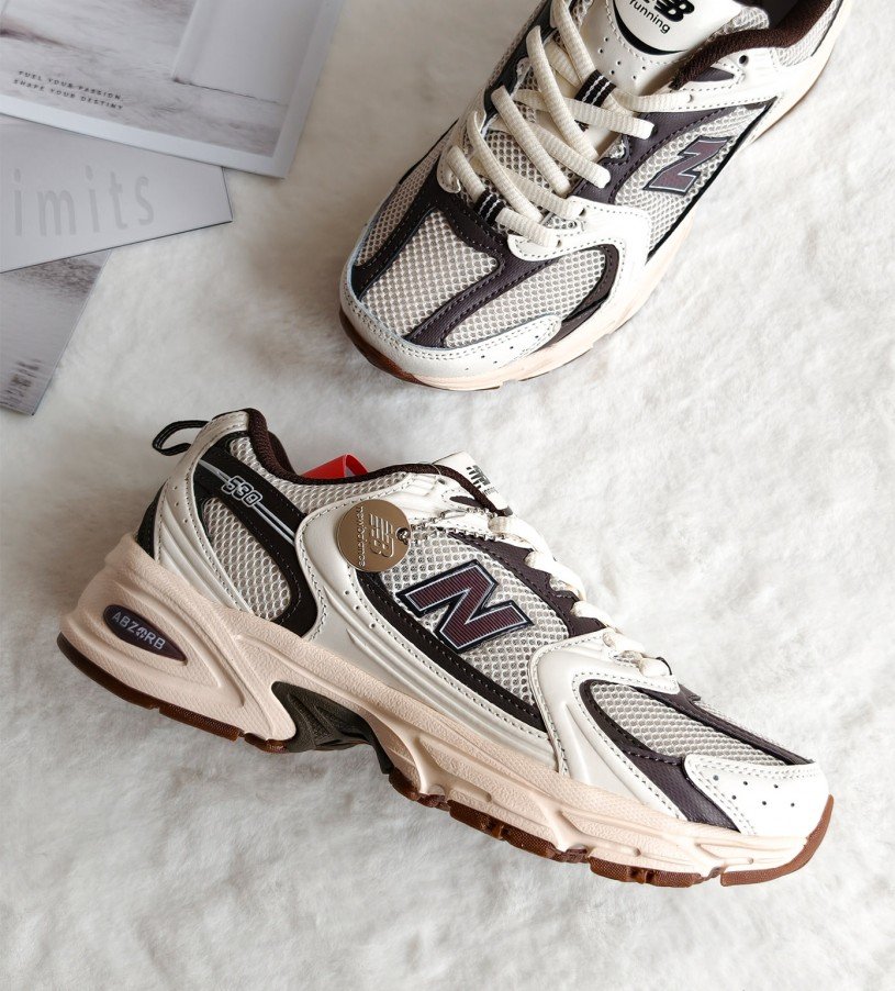New Balance 530 Beige Premium