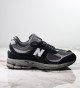 New Balance 2002R Earth Black
